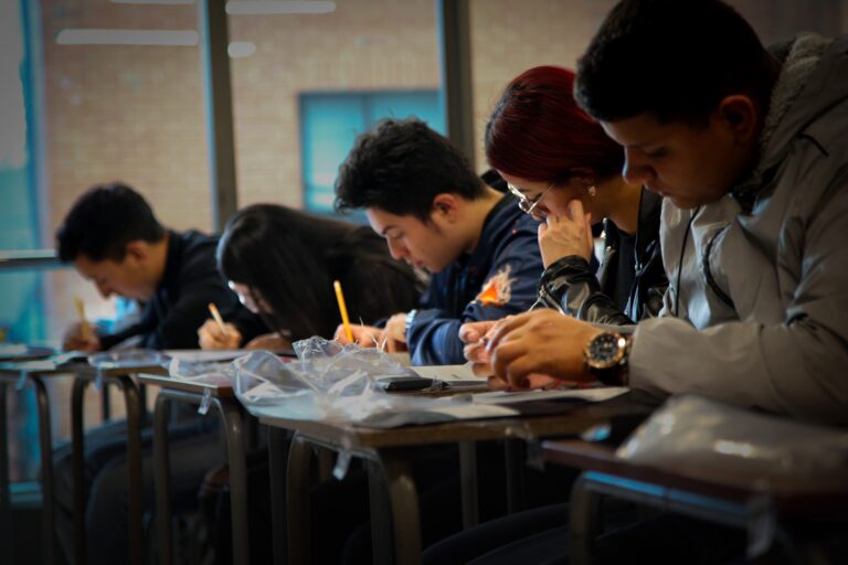 Balance nacional de la evaluación educativa presentado por el ICFES
